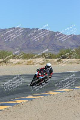 media/Mar-24-2025-Moto Forza (Mon) [[57ce5c5cff]]/1-Advanced Group/Session 3 (Turn 6 Inside)/